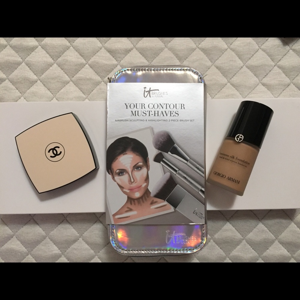 Your Contour Must Haves 2 PIECE BRUSH SET